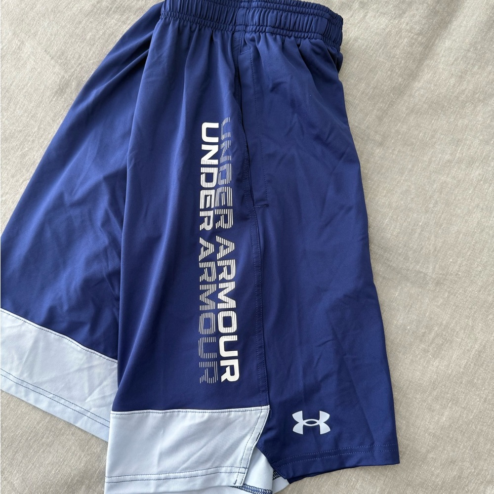 Under Armour Men's Blue and Light Gray Athletic Shorts
